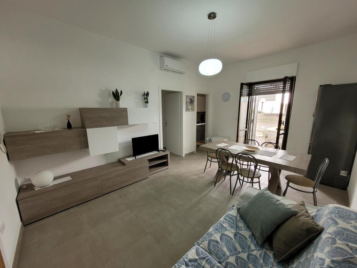 Fronte Pineta Mare Rivabella Apartment Exterior photo