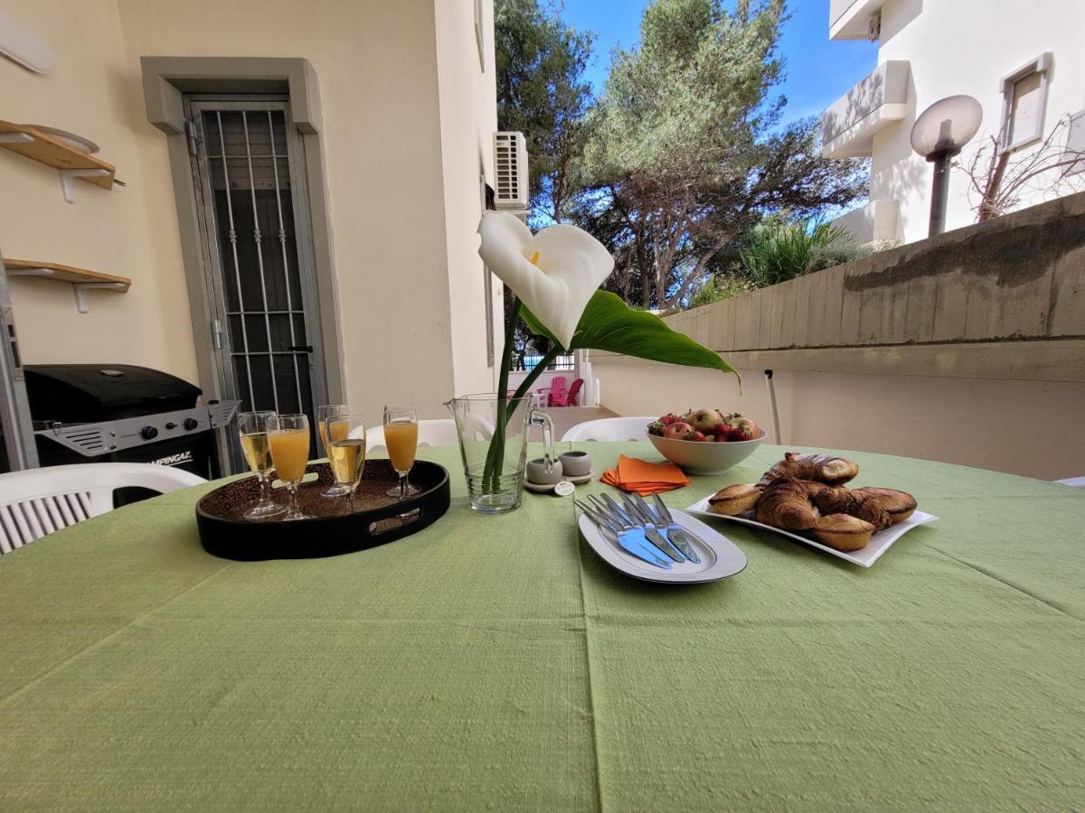 Fronte Pineta Mare Rivabella Apartment Exterior photo